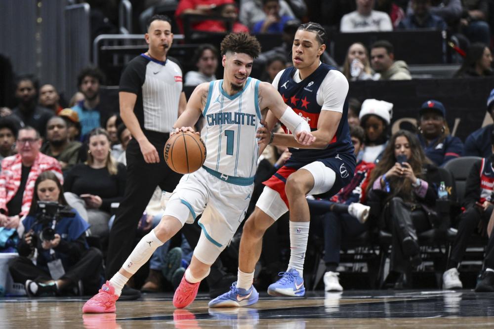 加上里夫斯 加上里夫斯